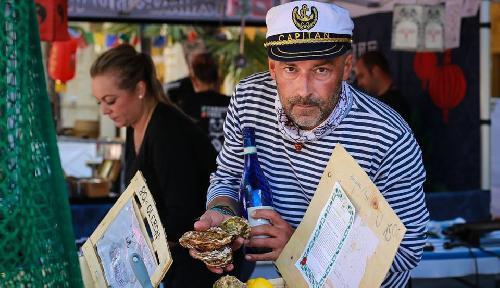 Dobr� j�dlo sv�ta Street food a @ Wine Chot�ov  - www.webtrziste.cz