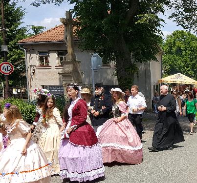 Slavnostn� pou� - www.webtrziste.cz