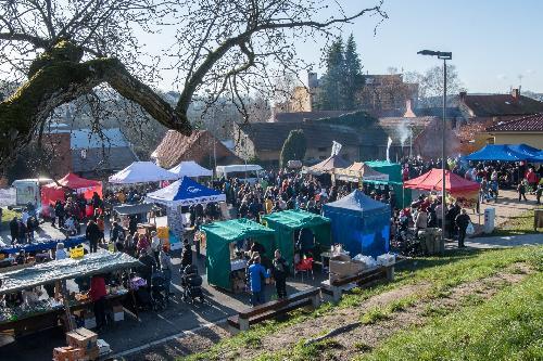 Adventn� jarmark mikroregionu Slu�ovicko-Slu�ovice - www.webtrziste.cz